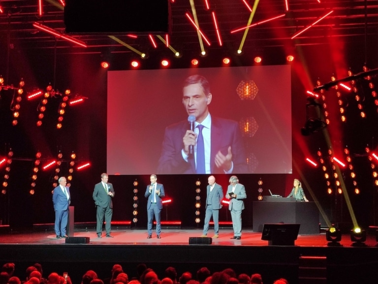 Rodolphe Saadé, Pdg du groupe CMA CGM sacré « Entrepreneur de l’Année EY »