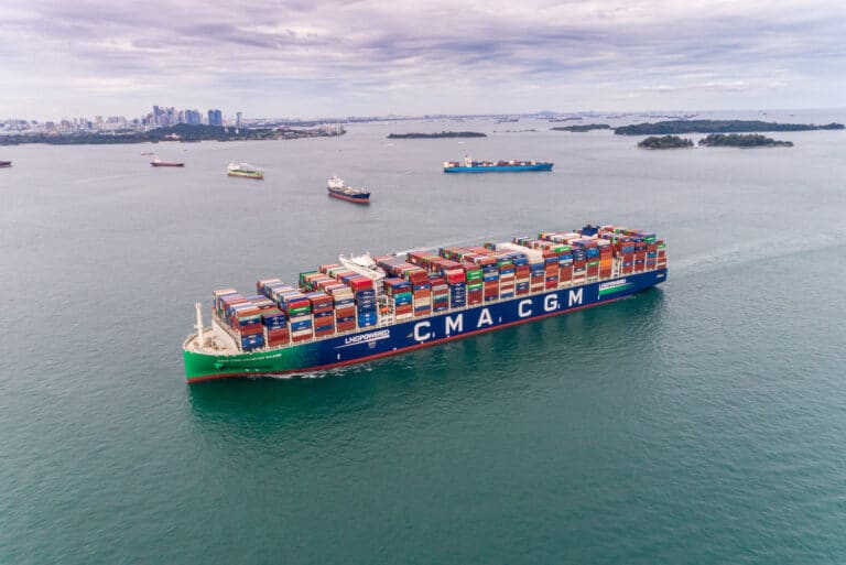 CMA CGM met 1,5 milliard d&rsquo;euros pour accélérer la décarbonation du territoire