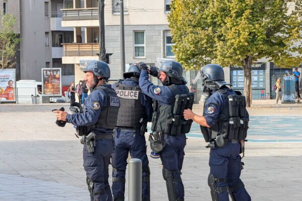 CRS-police