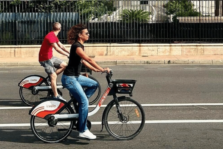 La flotte de vélos électriques en libre-service va doubler à Marseille en 2025