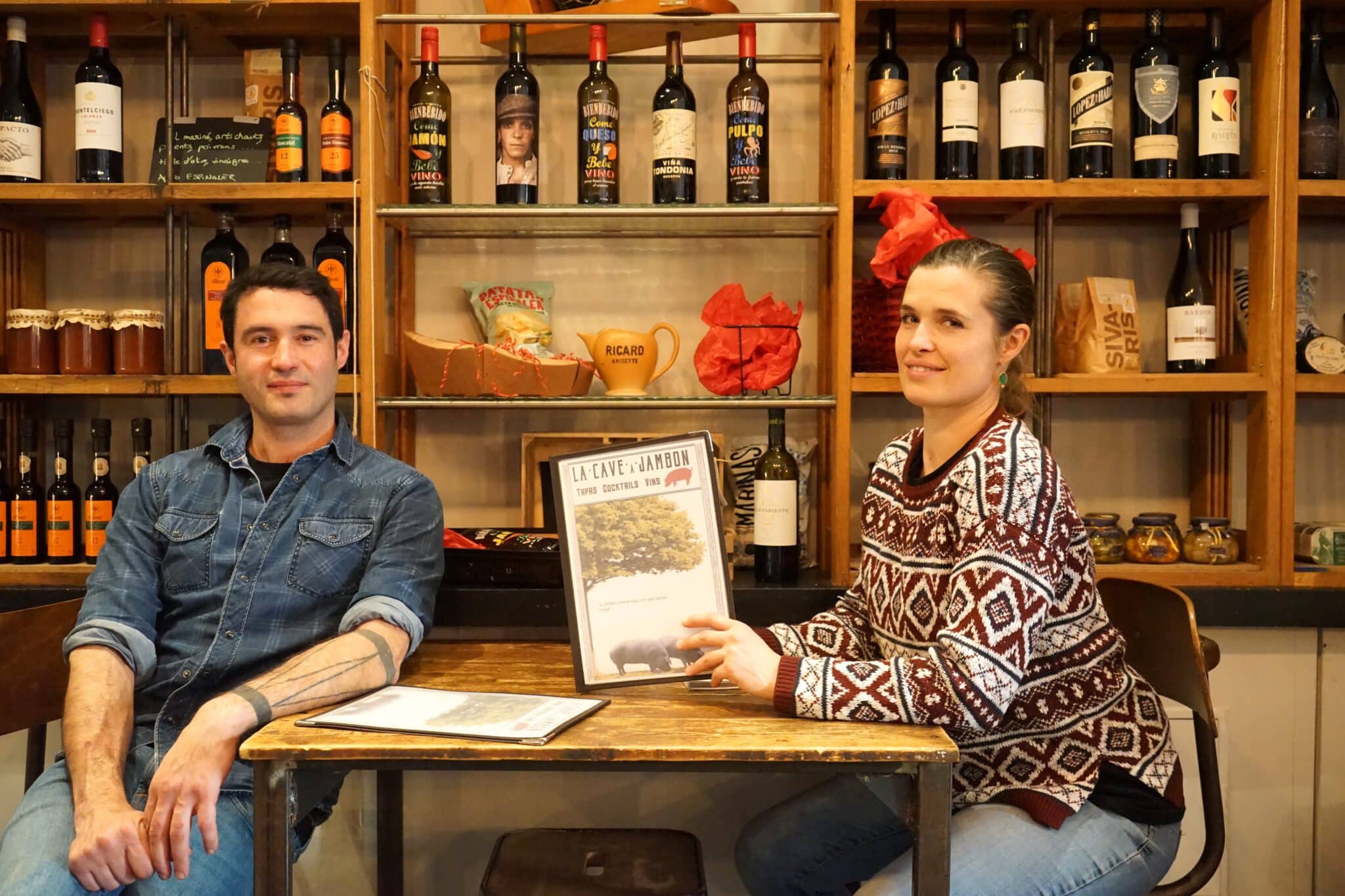 La Cave à jambon ouvre désormais le midi rue Sainte.