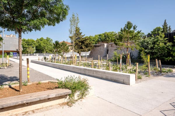 parking du pôle Friche la Belle de Mai à marseille par Kristelle FILOTICO