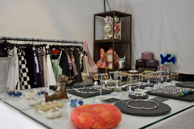 Dans le Panier, un pop-up store réunit des créatrices de la Slow Fashion Week