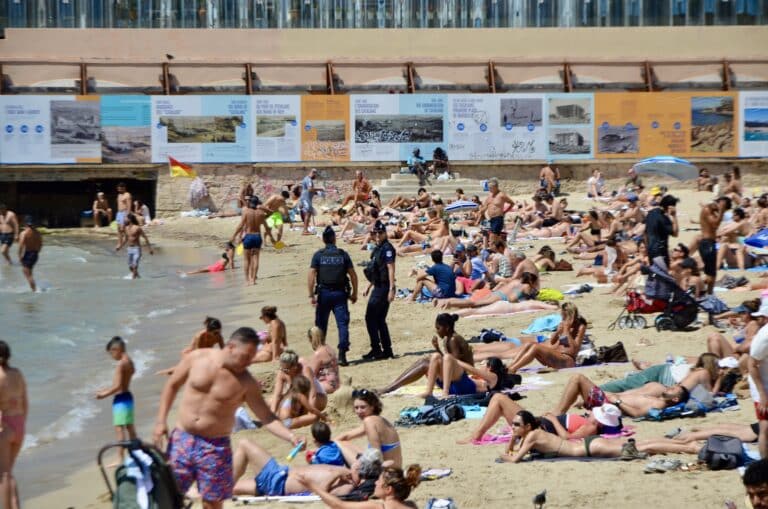 Pour la première fois, des CRS seront déployés sur la plage des Catalans cet été