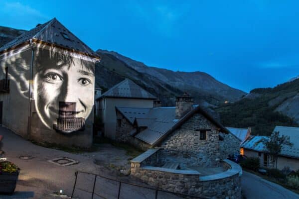 Expo-Villages-Alpinisme-Ecrins-Echaroux-La Grave (© Patrick Domeyne)