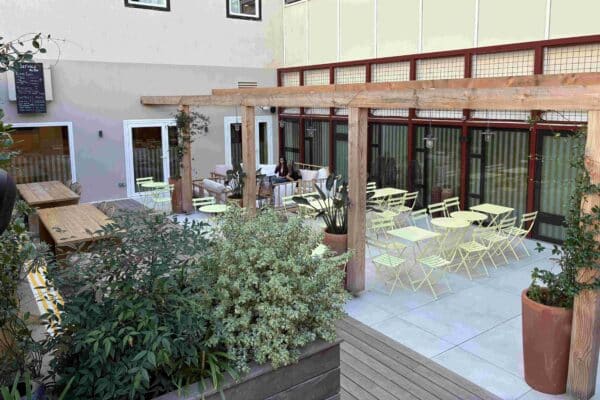 Greet_hotel_terrasse_exterieur