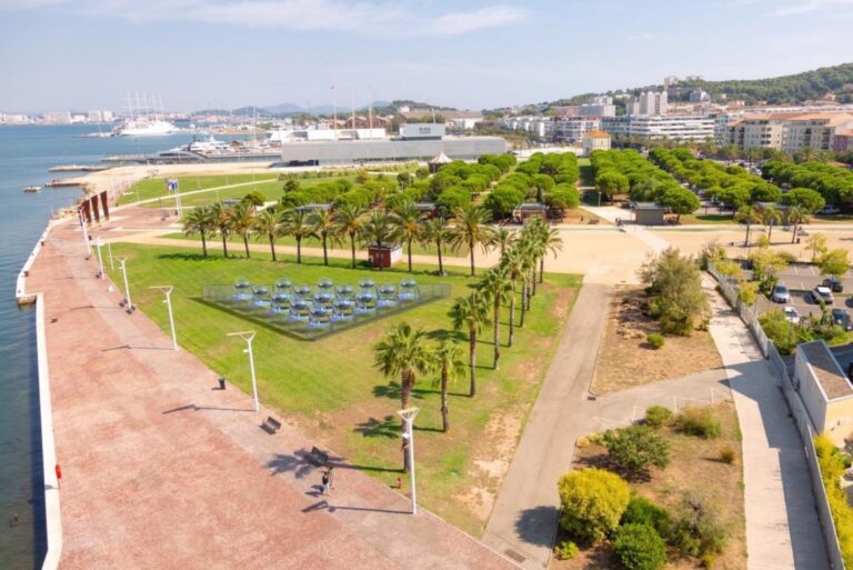 La start-up Helio lance sa ferme de production d&rsquo;eau potable à la Seyne