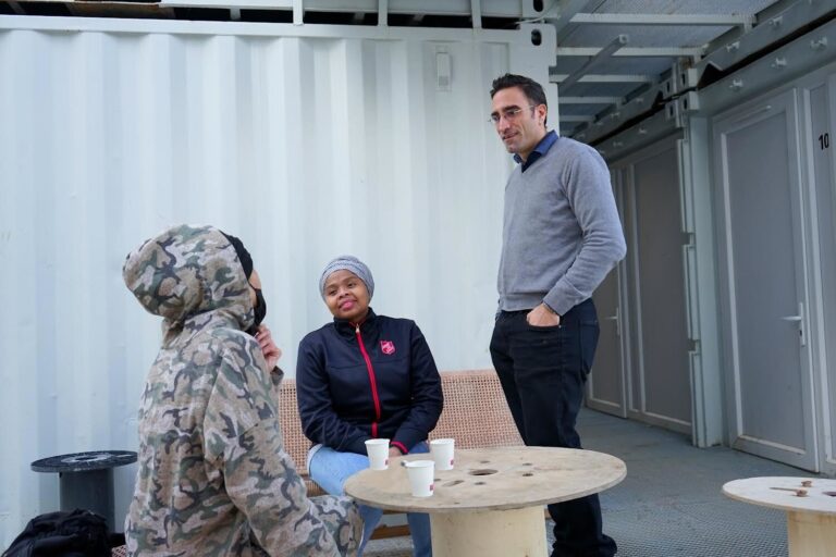 À Félix Pyat, un refuge pour les femmes sans-abri dans des conteneurs aménagés