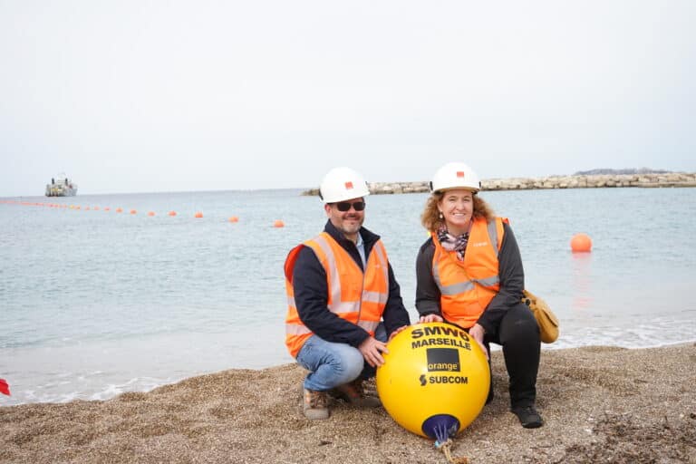 Avec l&rsquo;arrivée d&rsquo;un nouveau câble sous-marin, Marseille conforte sa position de hub numérique mondial