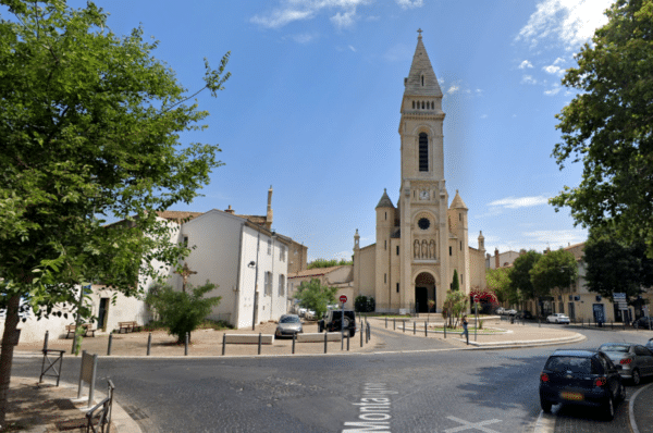 Place Caire avant