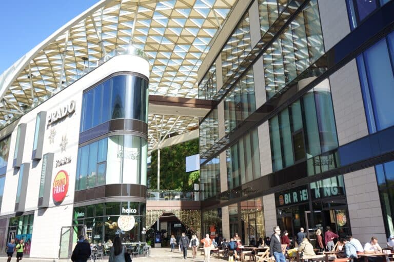 Bientôt une grande boutique et une brasserie de l&rsquo;OM au Prado Shopping ?