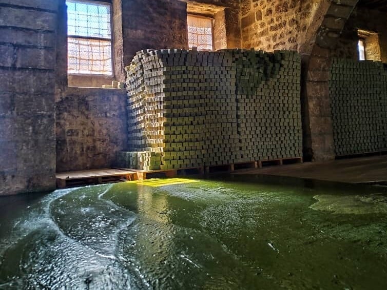 savon d'alep, Var : Comment Tad&eacute; est devenu le premier importateur de savon d&rsquo;Alep en France, Made in Marseille