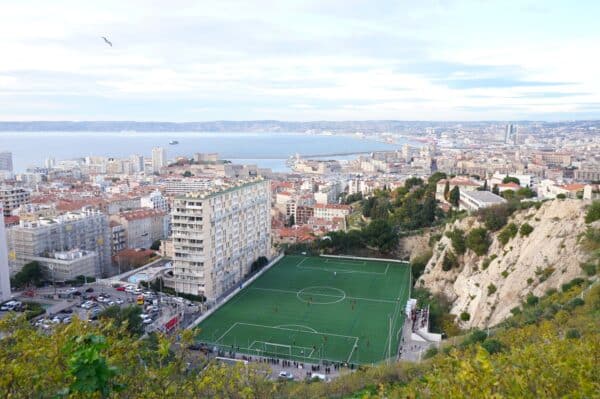 Vue-en-haut-US-Endoume