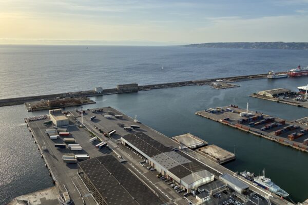 Vue_Marseille_Docks