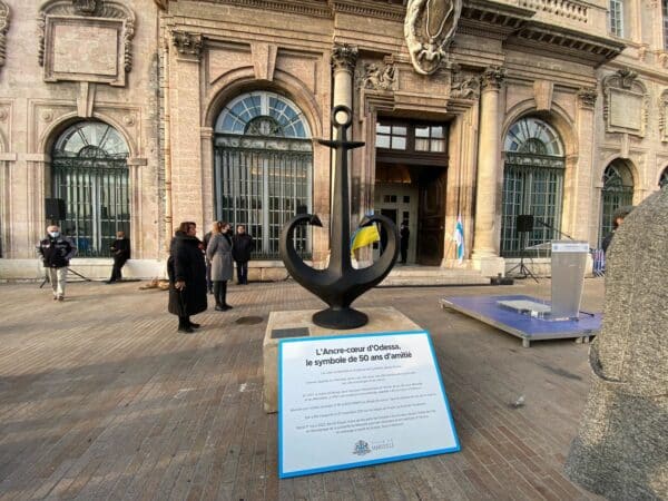 , La Ville de Marseille appelle &agrave; un rassemblement pour la paix devant l&rsquo;H&ocirc;tel de Ville, Made in Marseille