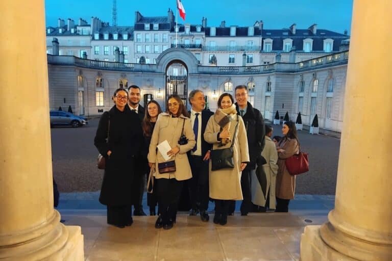 Des étudiants des quartiers Nord de Marseille reçus par Emmanuel Macron à l&rsquo;Élysée