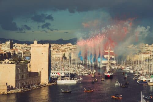flamme olympique, Retour en images sur l&rsquo;arriv&eacute;e de la flamme olympique &agrave; Marseille le 8 mai, Made in Marseille