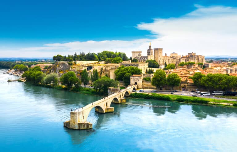 La maire d&rsquo;Avignon annonce son ambition de créer un téléphérique urbain
