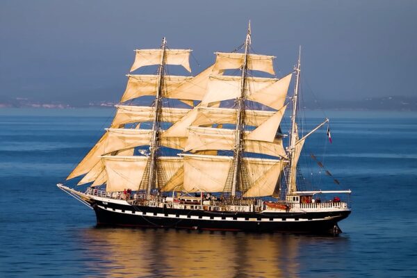 belem-navire-voile-bateau-trois-mats