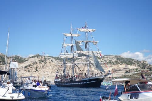 flamme olympique, Retour en images sur l&rsquo;arriv&eacute;e de la flamme olympique &agrave; Marseille le 8 mai, Made in Marseille