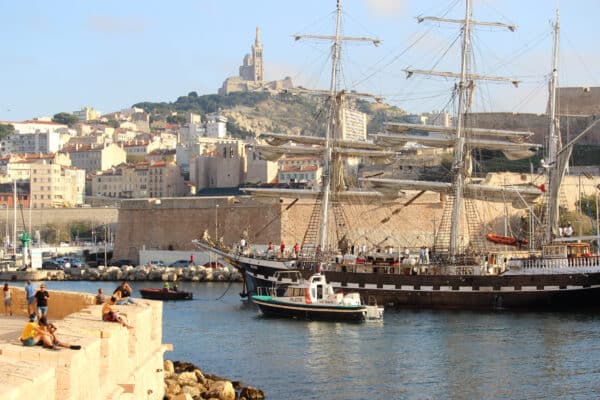 belem-vieux-port-trois-mats-jeux-olympiques-2024-4