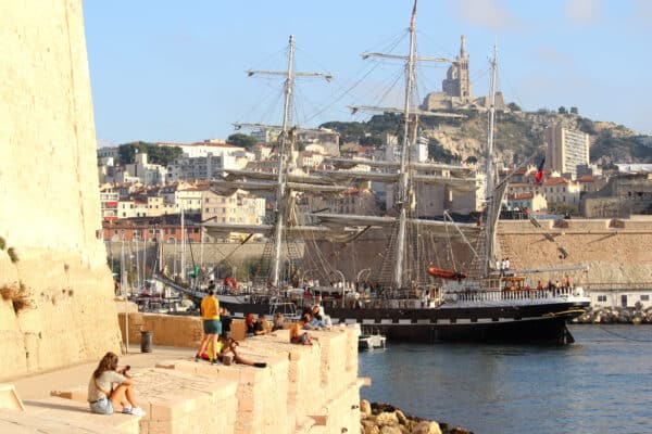 belem-vieux-port-trois-mats-jeux-olympiques-2024-6