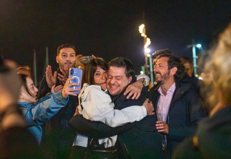 Revivez heure par heure notre reportage dans les coulisses de la soirée électorale à Marseille