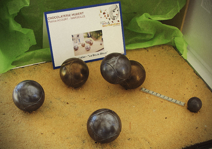 Marseille se déguste même au dessert : les boules de pétanque au chocolat