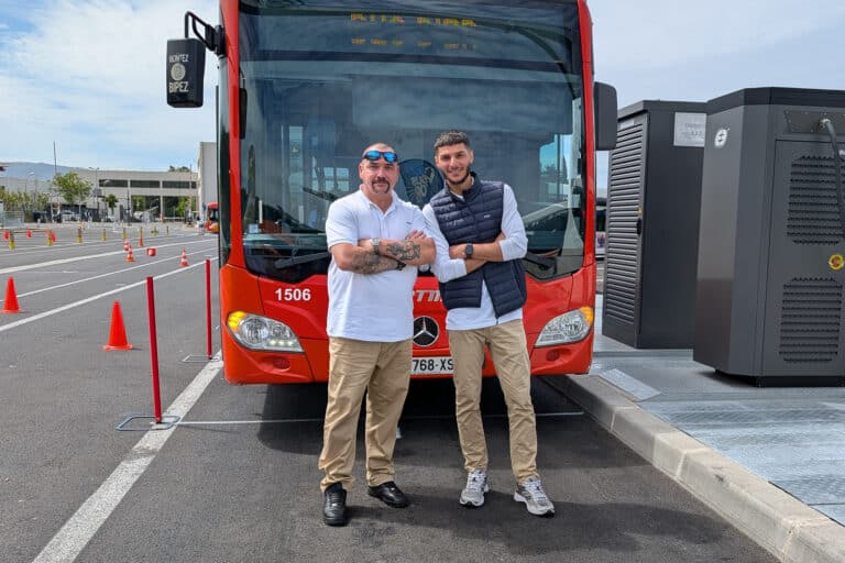 Vidéo | Qui est le meilleur chauffeur de bus de Marseille qui va défier la France à Paris ?