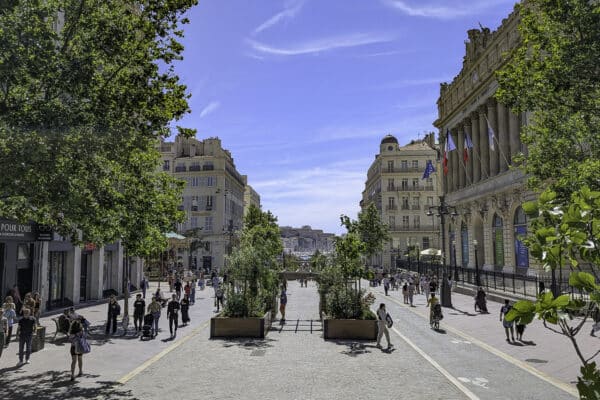 canebiere-pieton-végétal-palais-de-la-bourse-cci-vieux-port-4