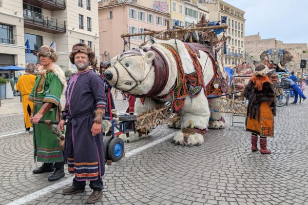 carnaval-2025-deguisement-defile-char-01