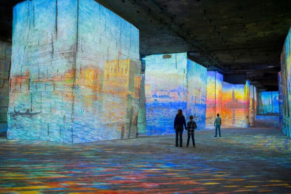 carrières-des-lumières-monet