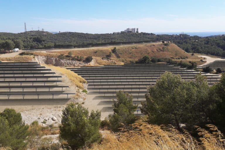Une centrale solaire de 8 hectares sur le massif de l&rsquo;Étoile en 2023