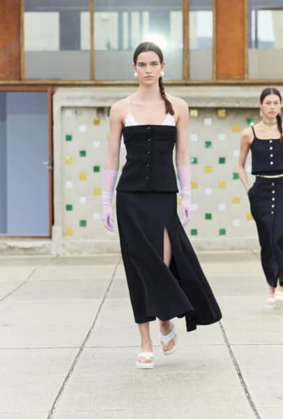 d&eacute;fil&eacute; Chanel, Revivez en images le d&eacute;fil&eacute; Chanel sur le toit de la Cit&eacute; Radieuse &agrave; Marseille, Made in Marseille