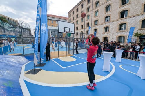 stade, Un city stade flambant neuf aux couleurs de l&rsquo;OM inaugur&eacute; &agrave; la Friche la Belle de Mai, Made in Marseille