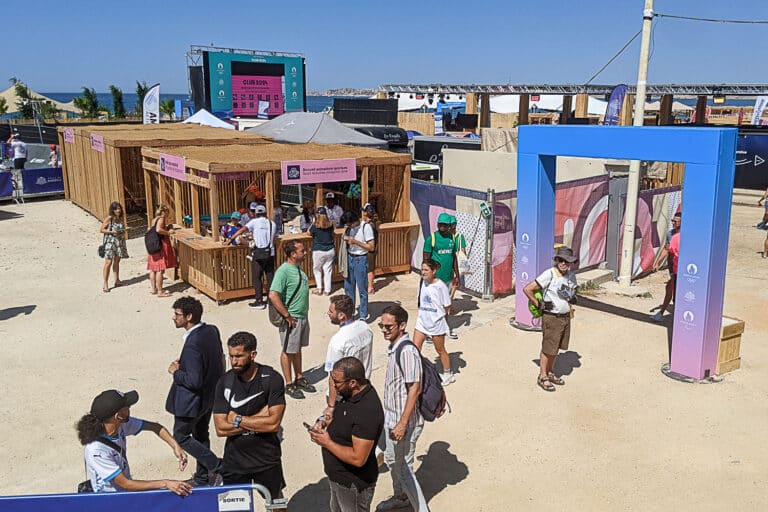 Vidéo | Le Club 2024, un village festif au rythme des JO sur les plages du Prado