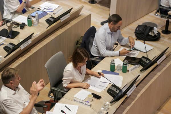 conseil-municipal-hémicycle-19