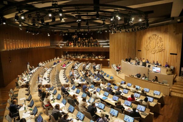 conseil-municipal-hémicycle-3