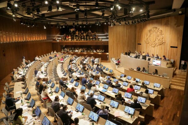 conseil-municipal-hémicycle-48