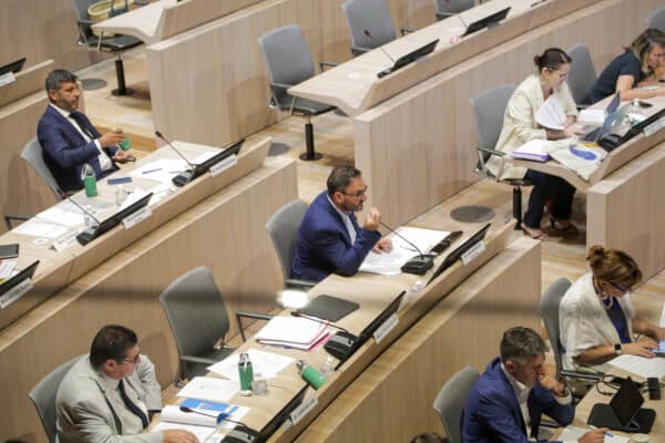 conseil-municipal-hémicycle-ohanessian (2)
