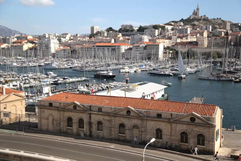 Vidéo | À Marseille, le tiers-lieu de la mer concrétise l’ouverture du Port sur la ville