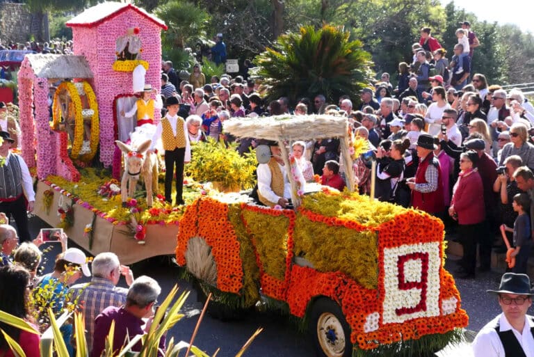 Défilés, animations, marché… le programme du Corso fleuri à Bormes-les-Mimosas