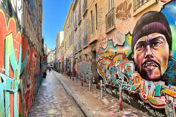 cours-julien-notre-dame-du-mont-street-art-12