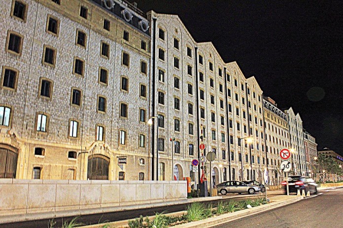 docks-marseille-joliette