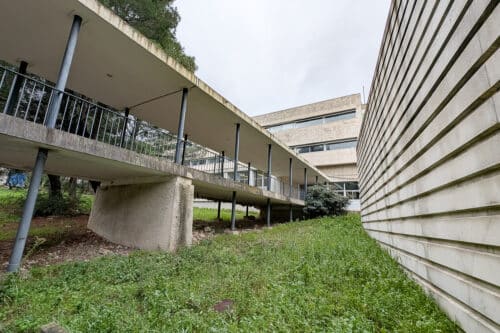 ancienne &eacute;cole d'architecture, En images | &Agrave; Luminy, la nouvelle vie artistique de l&rsquo;ancienne &eacute;cole d&rsquo;architecture, Made in Marseille