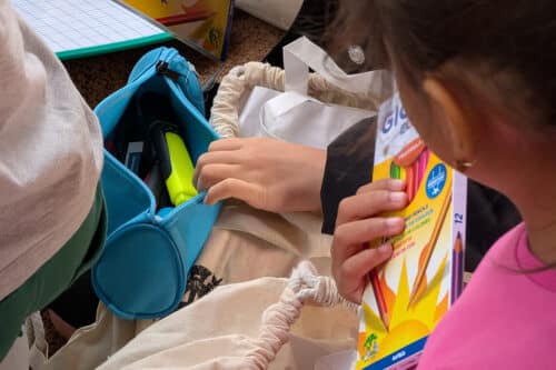 rentr&eacute;e, Kits scolaires, r&eacute;novations d&rsquo;&eacute;coles… &Agrave; Marseille, derni&egrave;re rentr&eacute;e avant les municipales, Made in Marseille