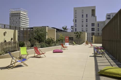 des fabriques, En images | Avec ses toits-terrasses, la nouvelle &eacute;cole des Fabriques inaugur&eacute;e, Made in Marseille