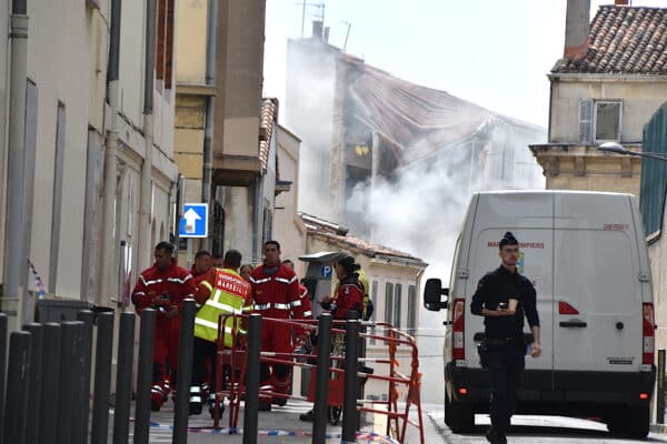 effondrement-secours-immeuble-marseille-rue-de-tivoli copie