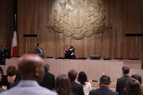 maire, Direct | Beno&icirc;t Payan officiellement &eacute;lu maire de Marseille, d&eacute;signe ses 33 adjoints, Made in Marseille