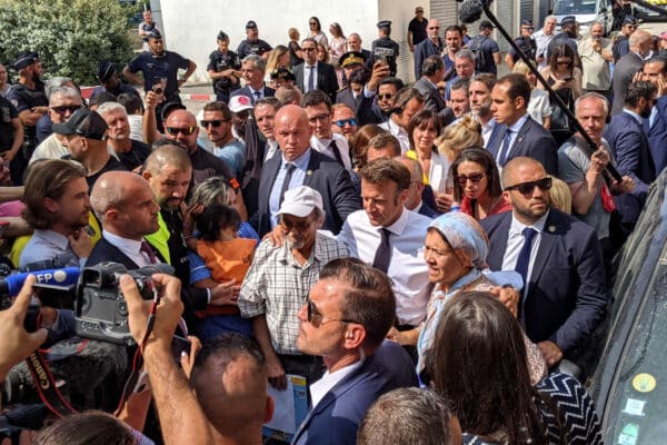 emmanuel-macron-benza-logement-habitat-degrade-2
